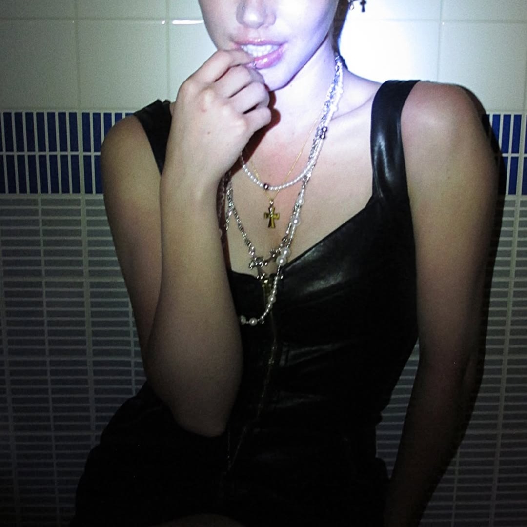 _x • Nina